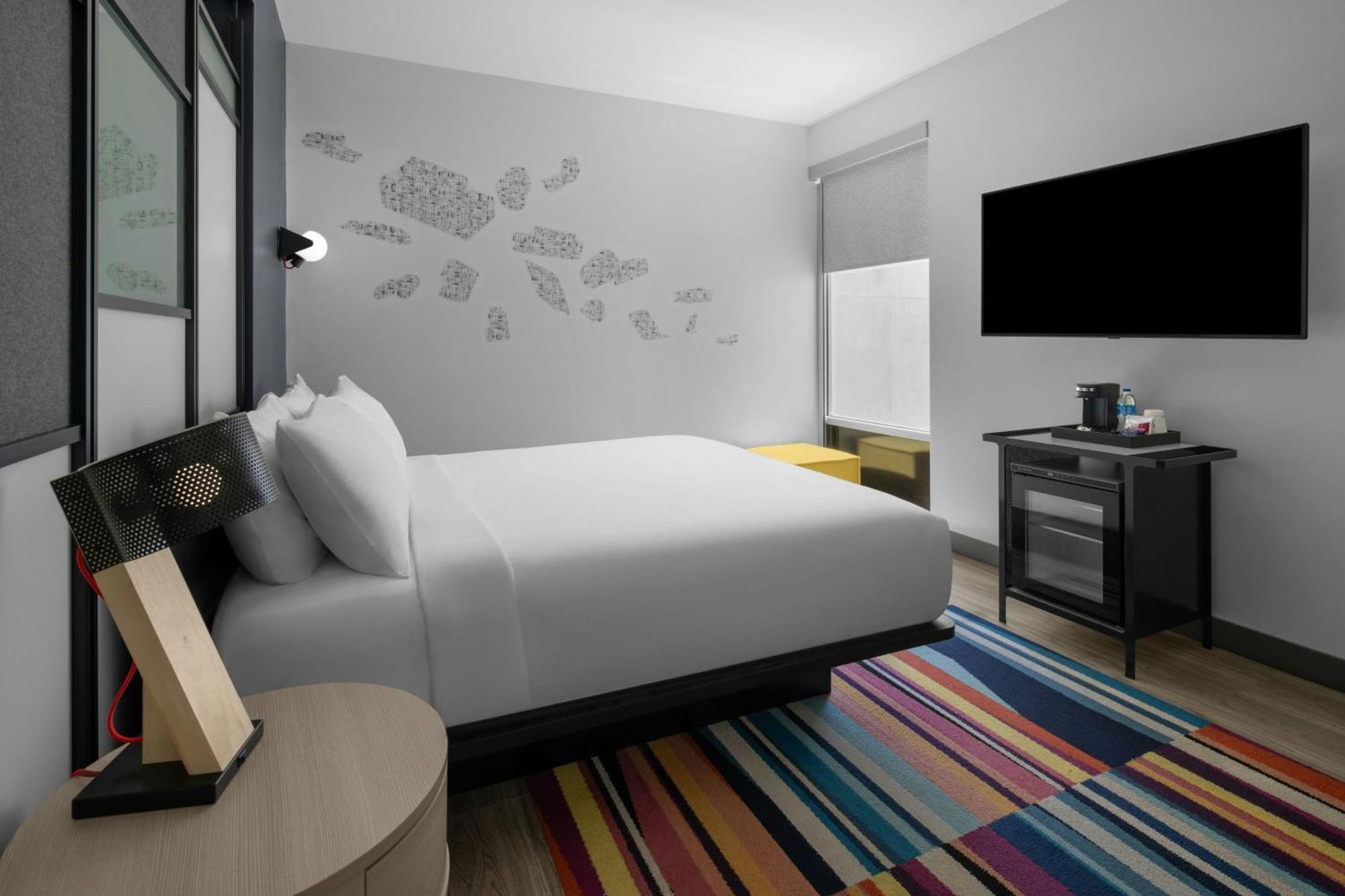 Aloft Savannah Downtown Historic District Exterior photo