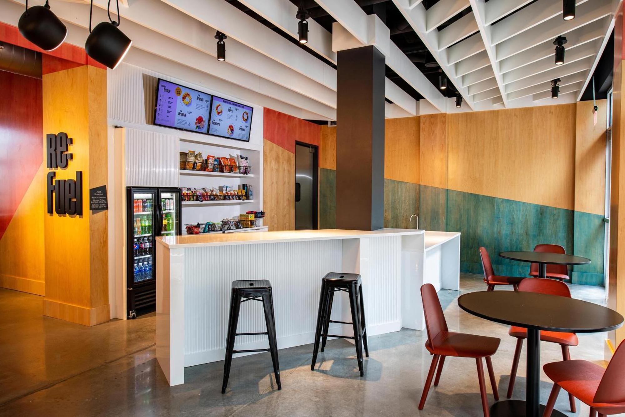 Aloft Savannah Downtown Historic District Exterior photo